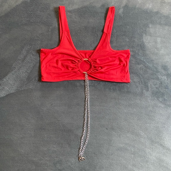 Chain Crop Tank Top - Picture 2 of 9